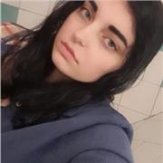 Étudiante en fac de philosophie, 18 de moyenne en philo au bac. Je cherche un job pour ma vie étudiante et avoir de l'expérience dans le métier pour plus tard